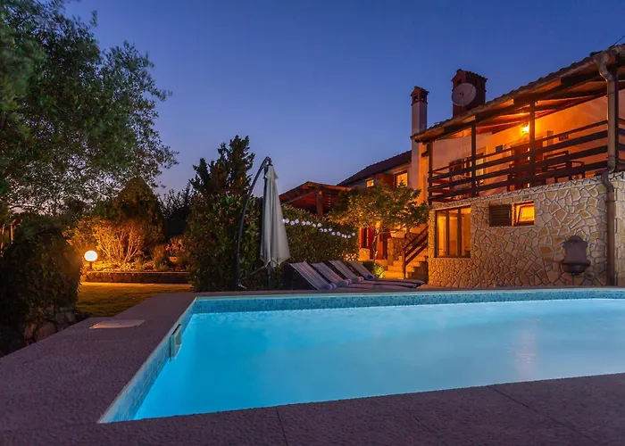 度假居 Awesome In