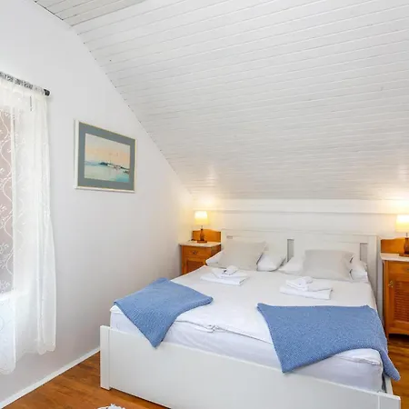 Ferienhaus Awesome In *