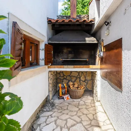 Ferienhaus Awesome In *