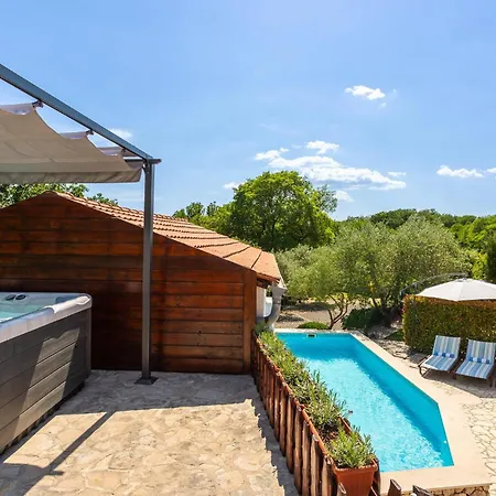 Ferienhaus Awesome In