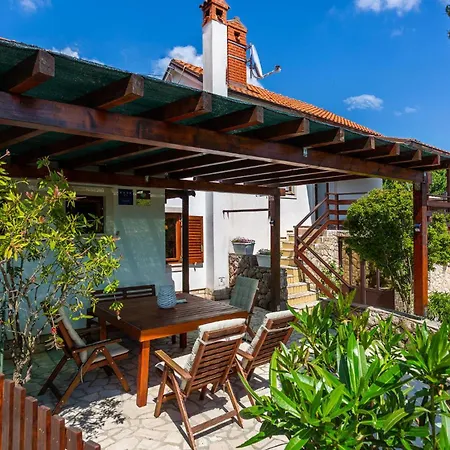 Ferienhaus Awesome In *